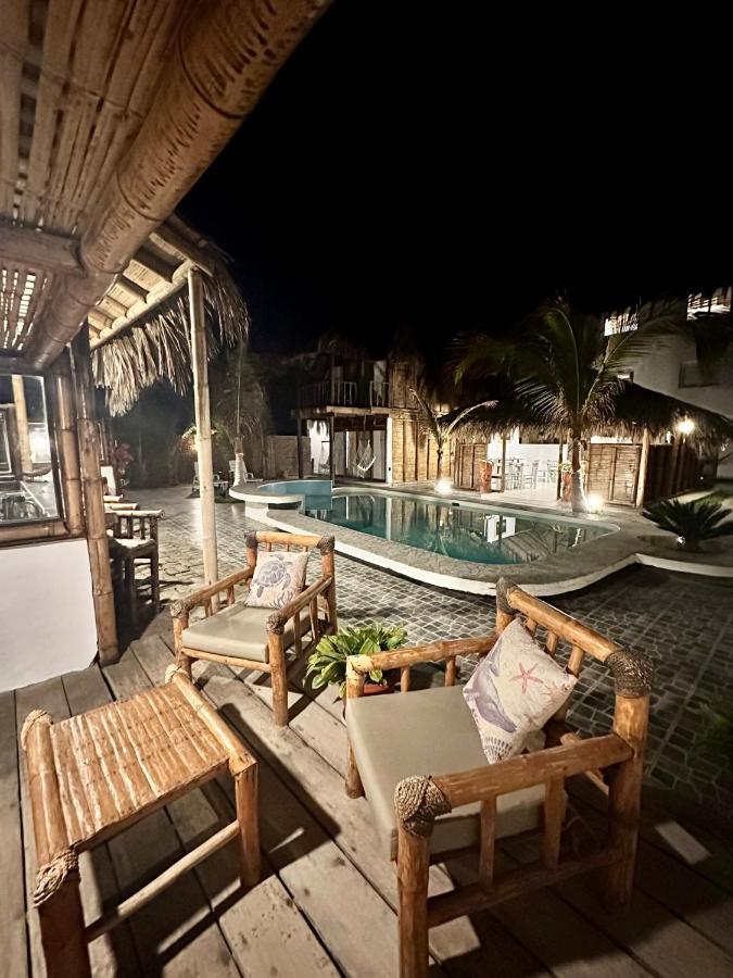 Hotel Puerto Antiguo Los Órganos Eksteriør bilde
