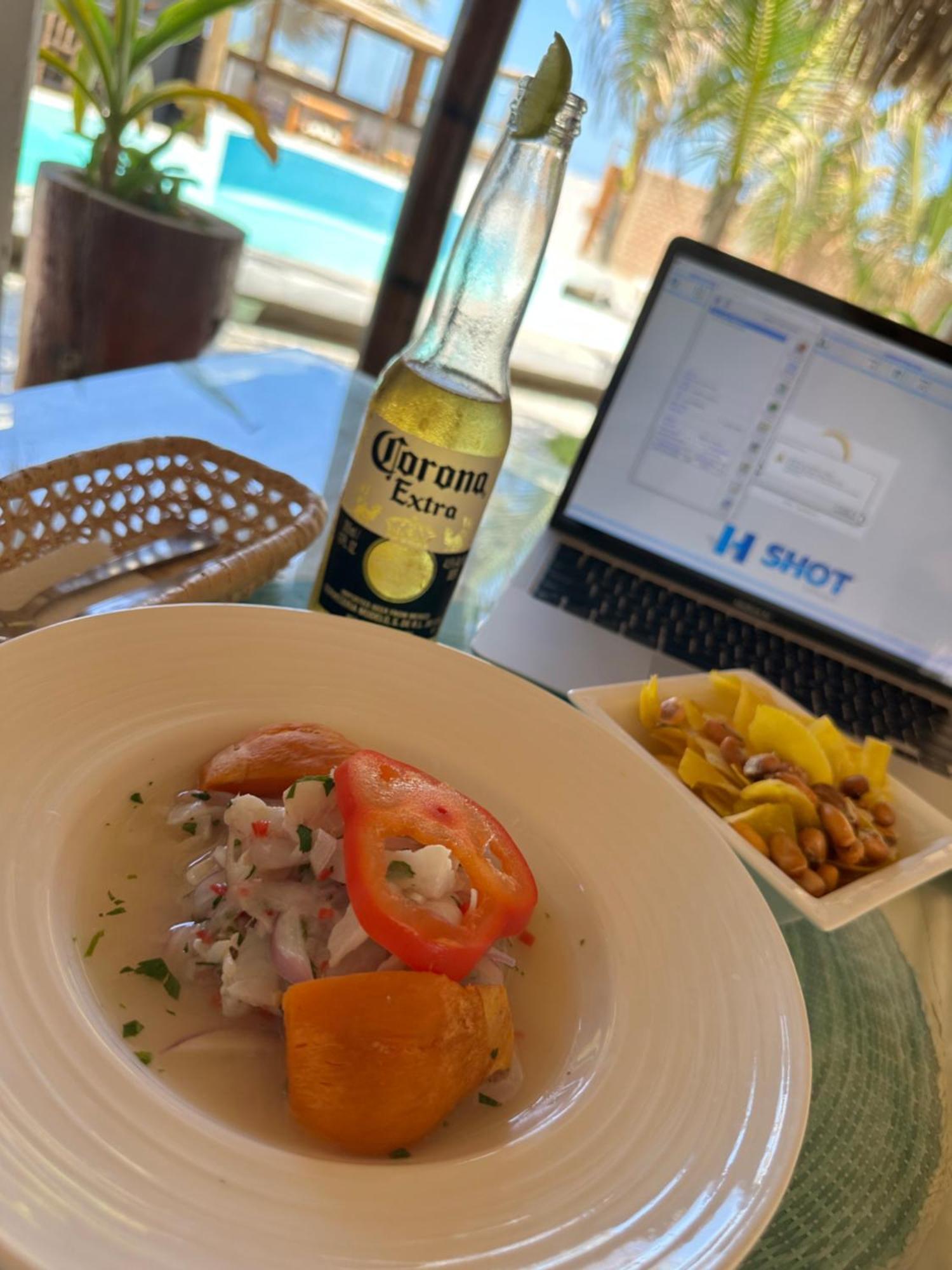 Hotel Puerto Antiguo Los Órganos Eksteriør bilde