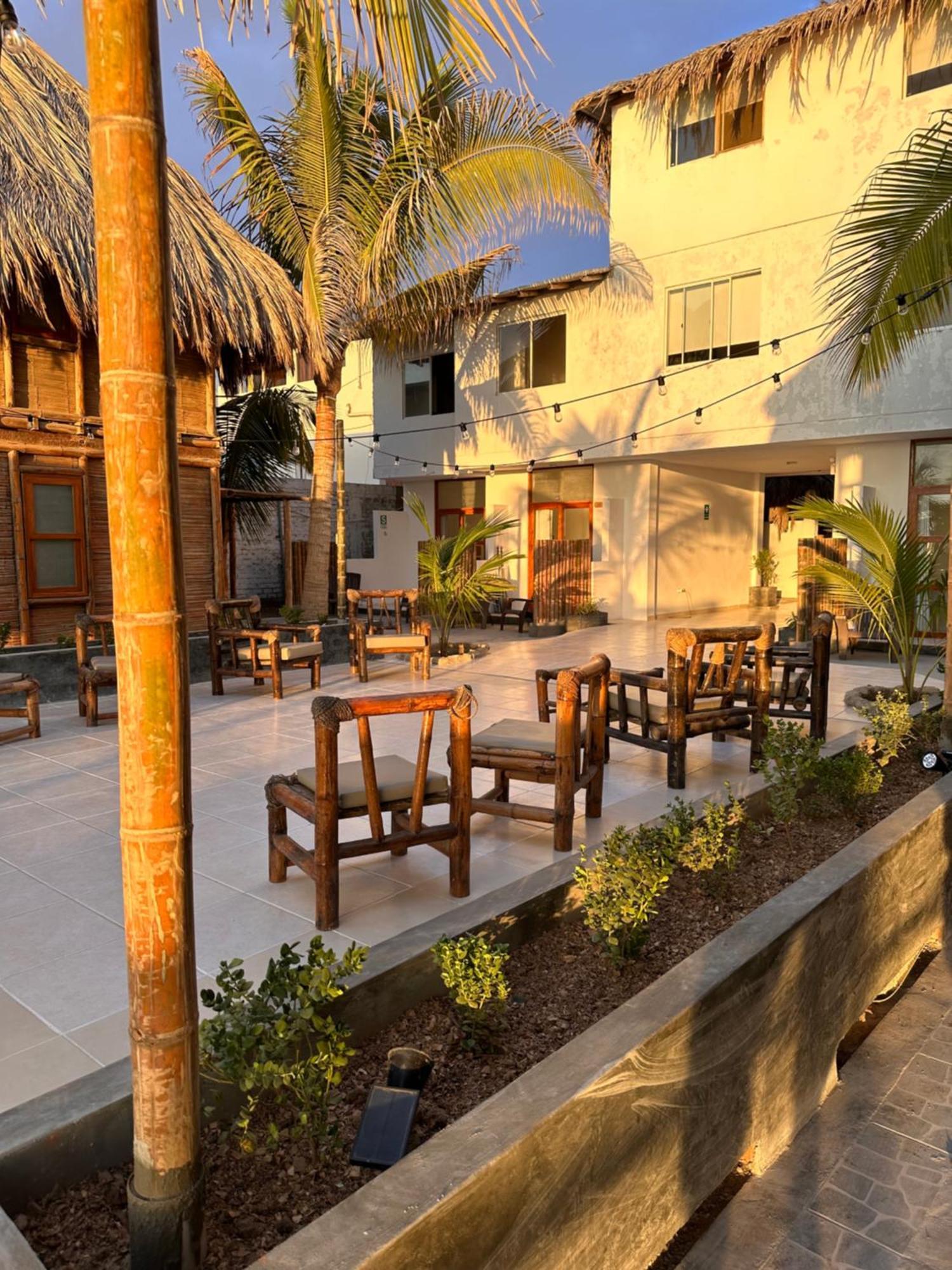 Hotel Puerto Antiguo Los Órganos Eksteriør bilde
