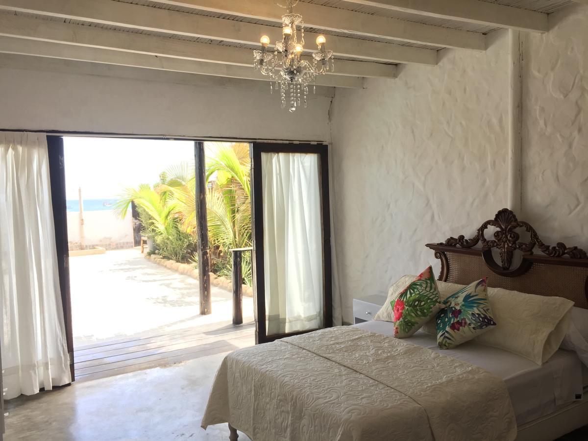 Hotel Puerto Antiguo Los Órganos Eksteriør bilde