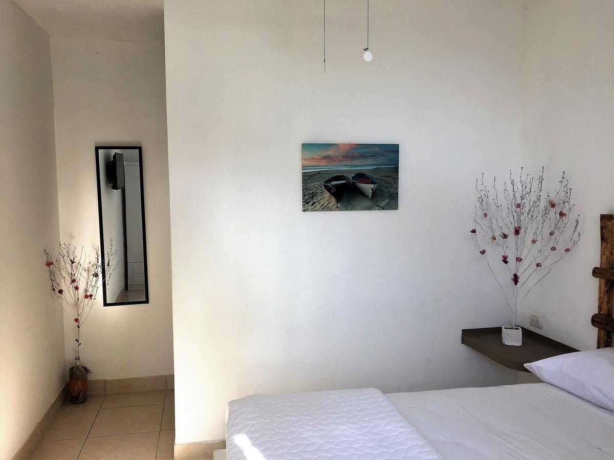 Hotel Puerto Antiguo Los Órganos Eksteriør bilde