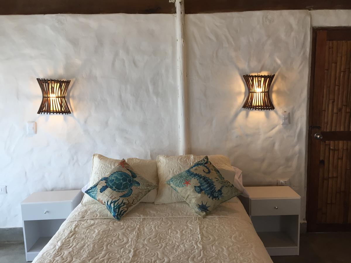 Hotel Puerto Antiguo Los Órganos Eksteriør bilde